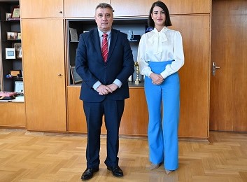 Ректорът на УНСС проф. Димитър Димитров се срещна с посланика на Черна гора у нас Йелена Филипович-Стоянов